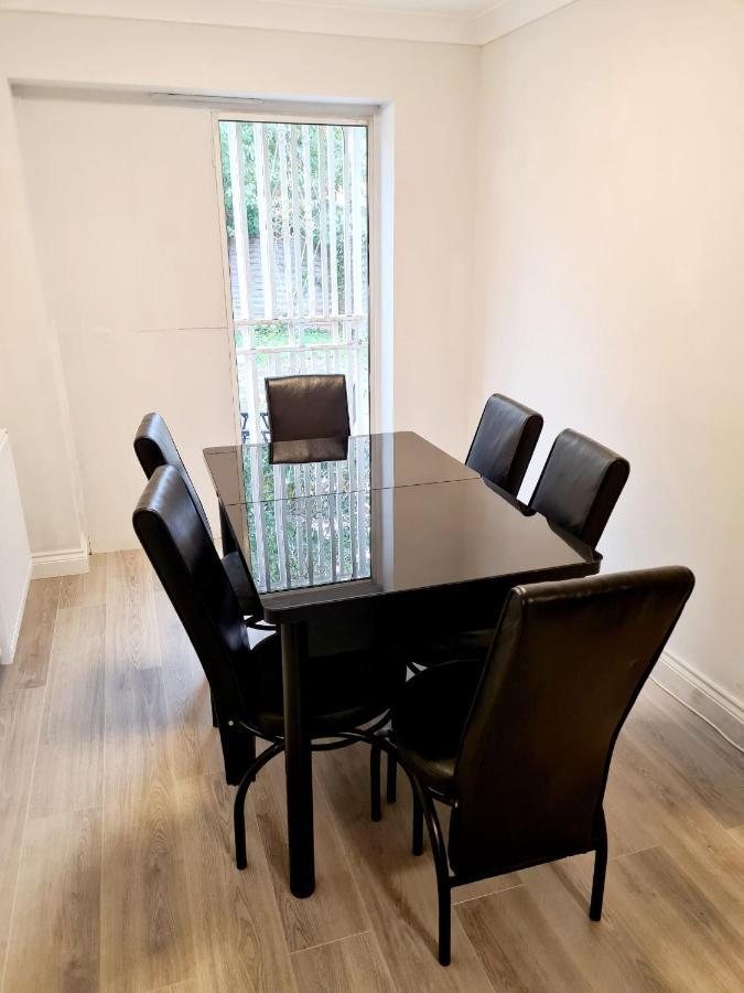 Fantastic Cozy 3Bed Hse London Excel Free Parking Wifi Sleeps 6 Apartment Exterior photo